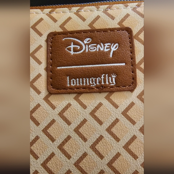 Loungefly Disney Mickey Mouse Ice Cream Mini Zip Around Wallet New with Tags - Picture 7 of 12